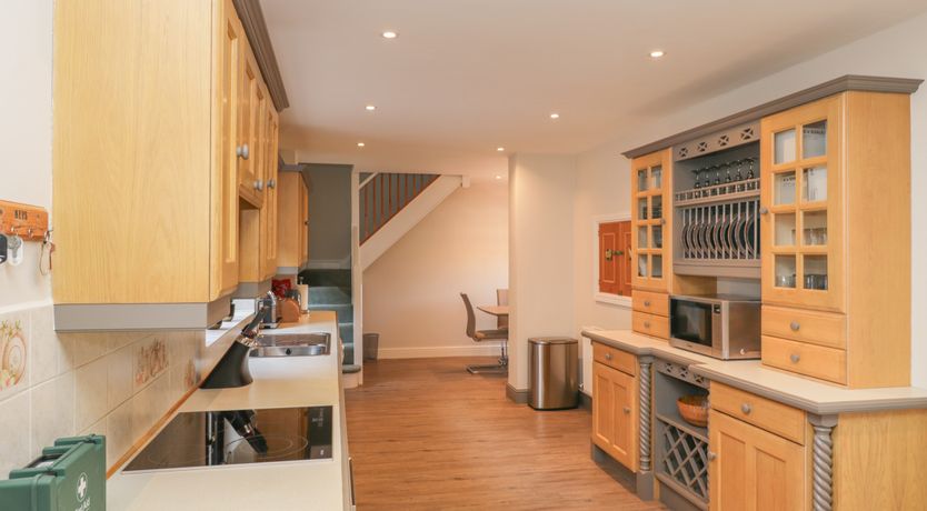 Photo of Tudor House