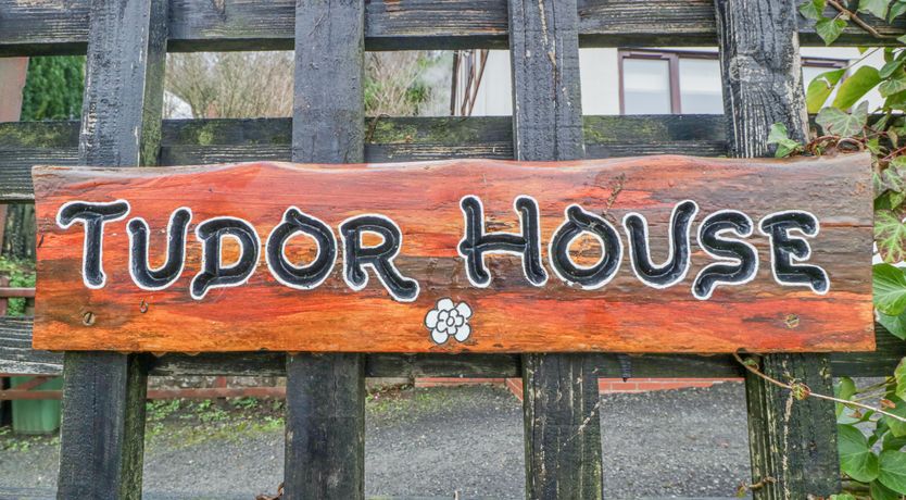 Photo of Tudor House