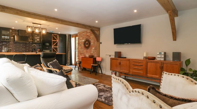 Photo of The Courtyard - Hilltop Barn