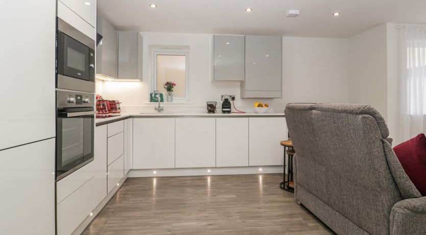 Photo of Flat 2, 38 Preston Road