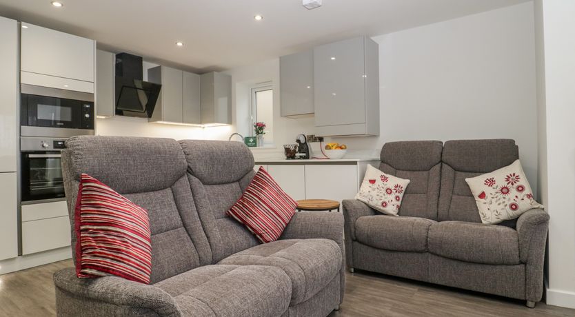 Photo of Flat 2, 38 Preston Road