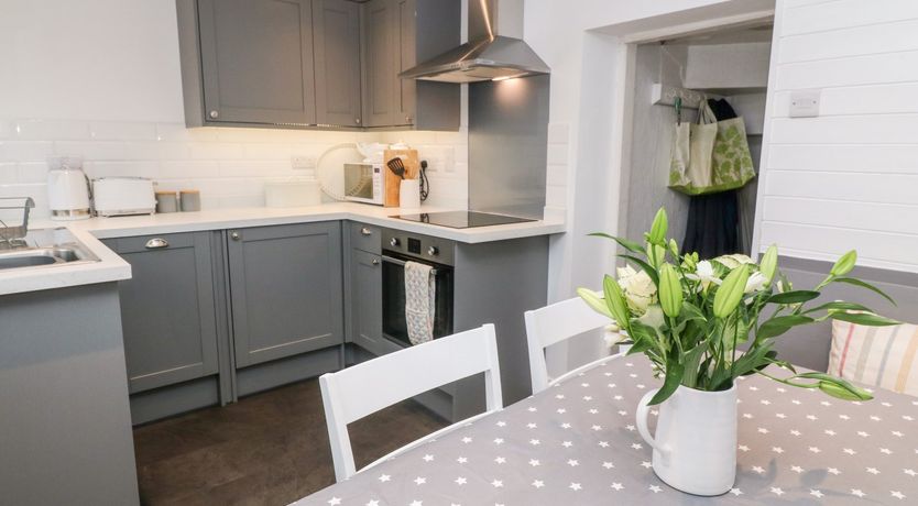 Photo of Miners Cottage