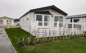 Photo of 2 bedroom Lodge at Pevensey Bay