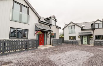 Meadow View Holiday Home