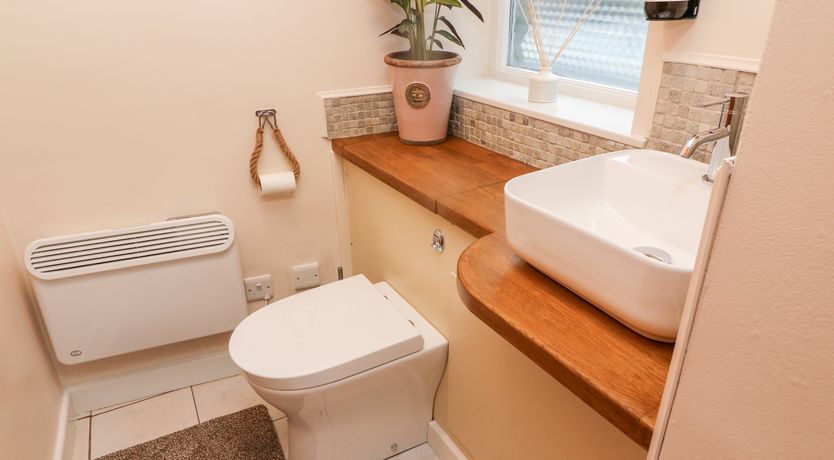 Photo of End Cottage