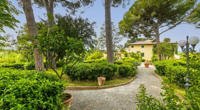 Photo of Villa La Guardia Vecchia