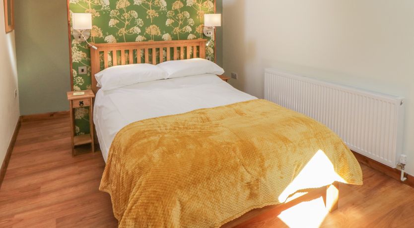 Photo of Yeoman's Cottage