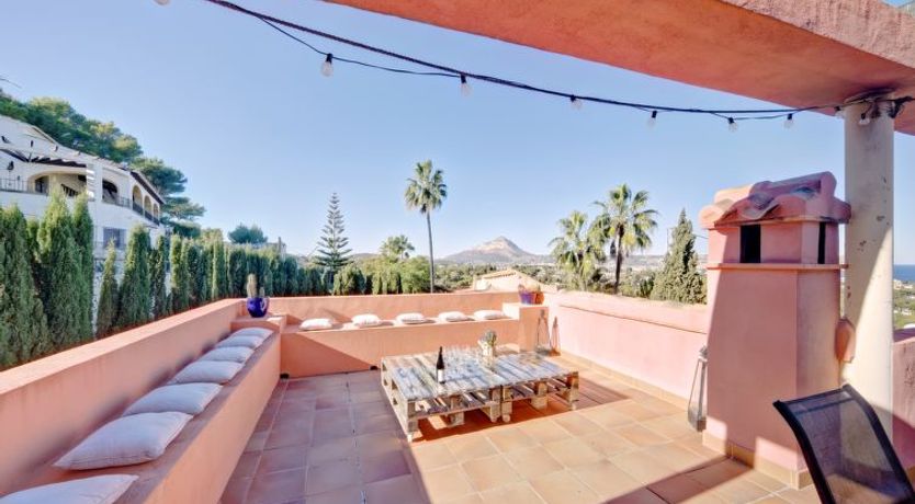 Photo of Chill Out on the Sea