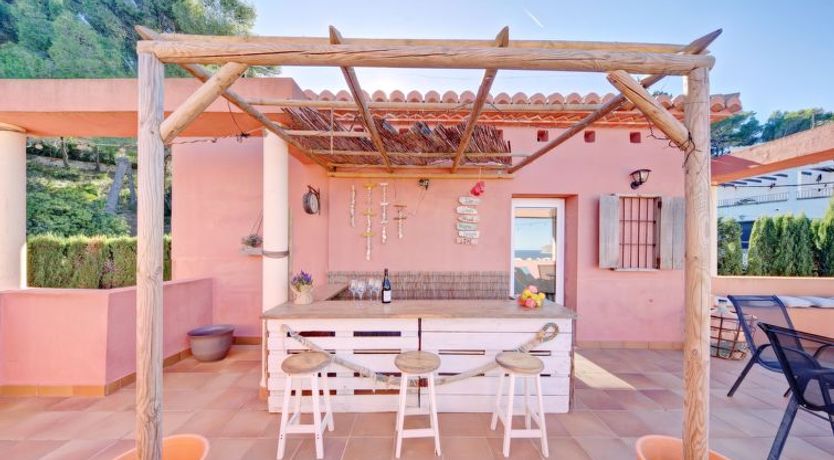 Photo of Chill Out on the Sea