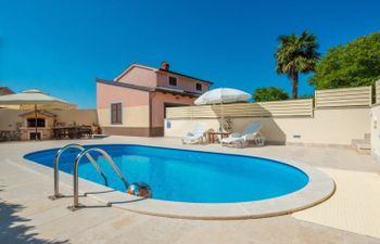 Medica Holiday Home