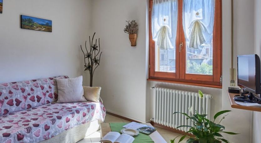 Photo of Livo (GRV556)