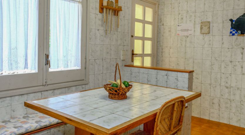 Photo of La Marina Blanca