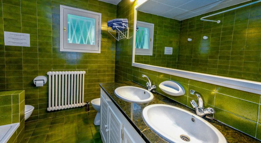 Photo of La Marina Blanca