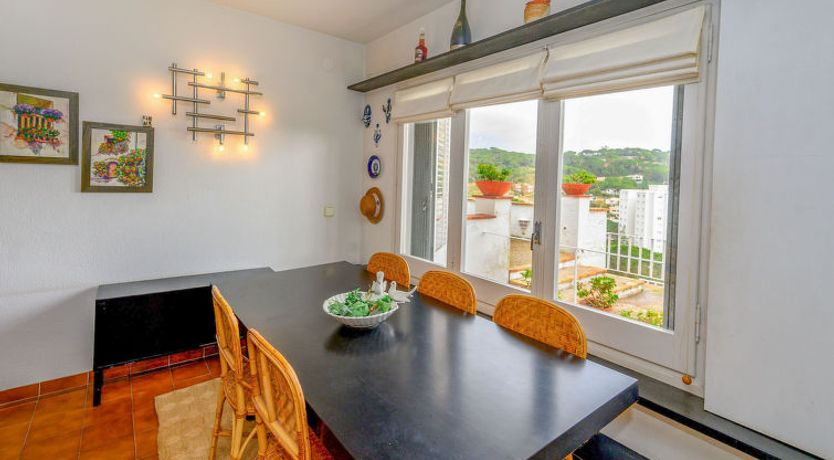 Photo of La Marina Blanca