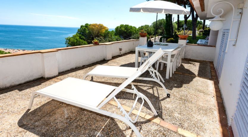 Photo of La Marina Blanca