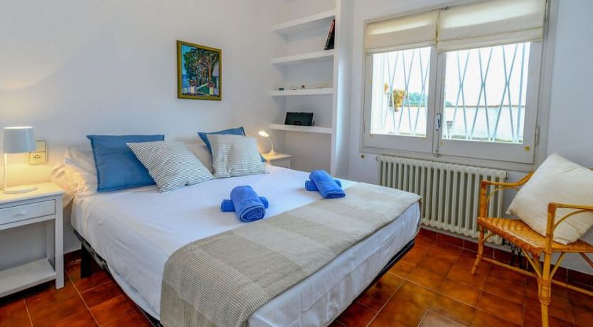 Photo of La Marina Blanca