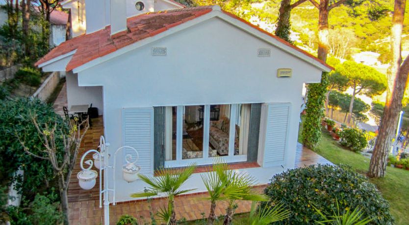 Photo of La Marina Blanca