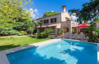 Villa Crispo Holiday Home