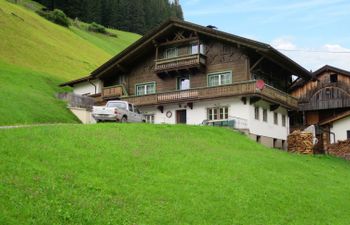 Oberkofl (LNH300) Holiday Home