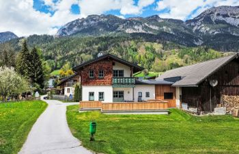 Siedlerhof Holiday Home