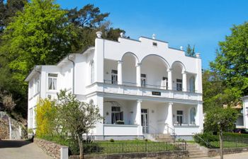 Villa Imperator Holiday Home