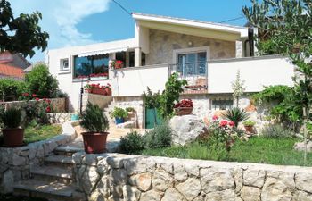 Kapitan Holiday Home
