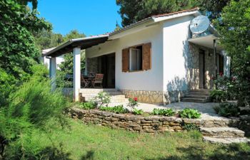 Margit Holiday Home