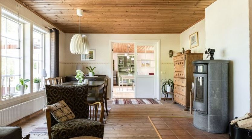 Photo of Vänneböke