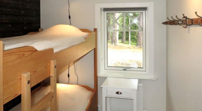 Photo of Kvisthån Idegranen