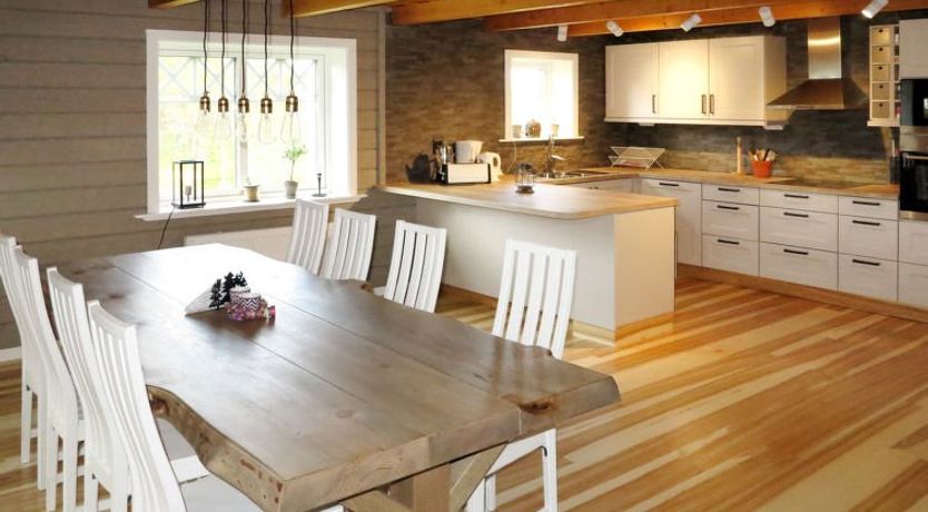 Photo of Kvisthån Idegranen