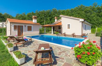 Villa Mihael (ROJ540) Holiday Home