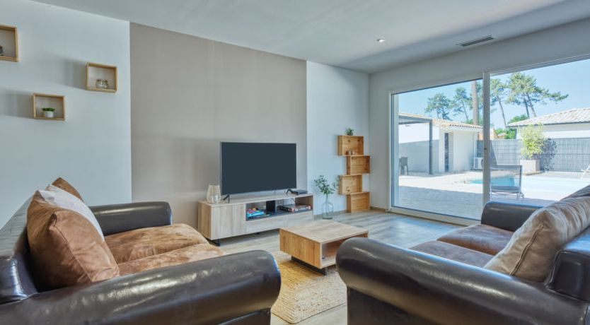 Photo of Les Tamaris