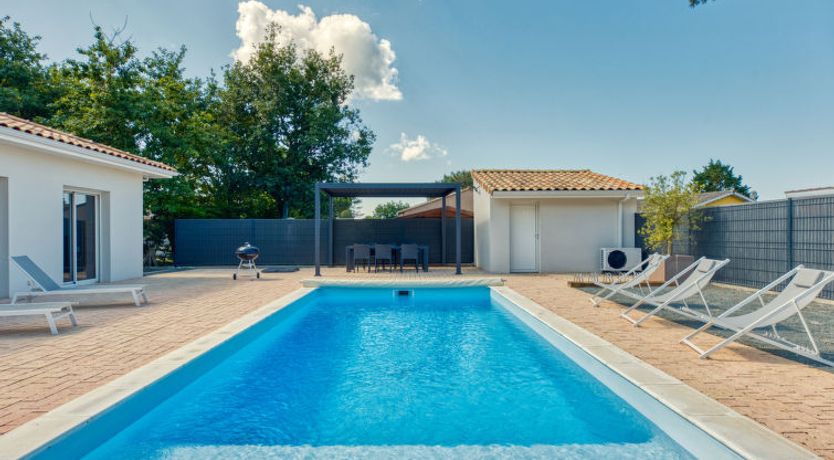 Photo of Les Tamaris