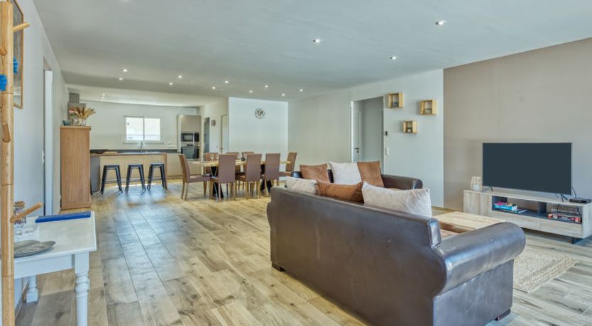 Photo of Les Tamaris