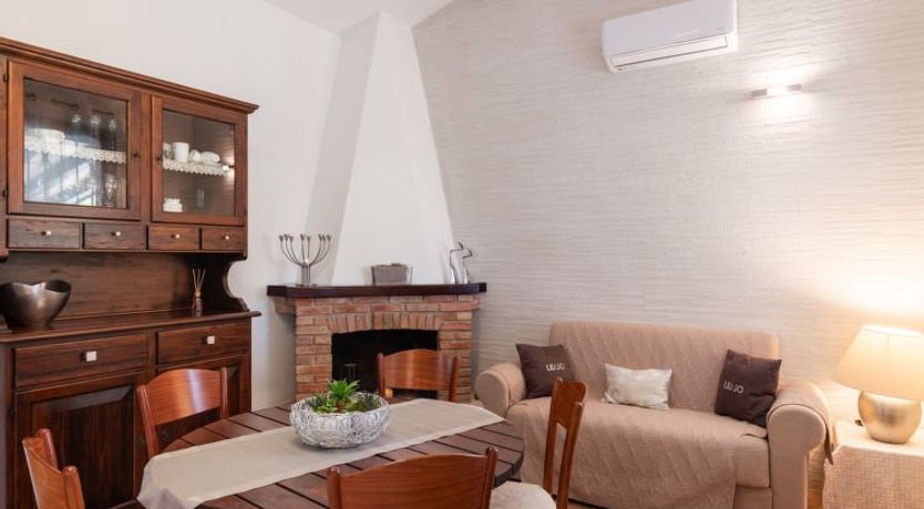 Photo of Nicole con Dependance