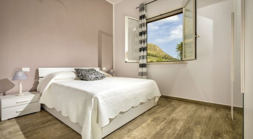 Photo of Mari e Monti