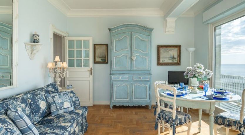 Photo of Pieds dans l'eau