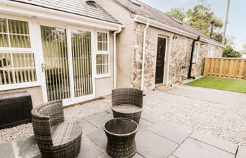 2 Mountain View Holiday Cottage
