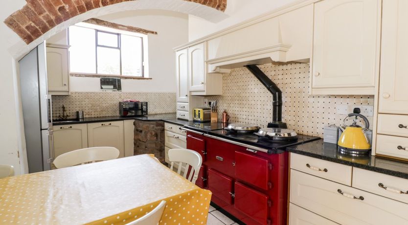 Photo of Mainstone House