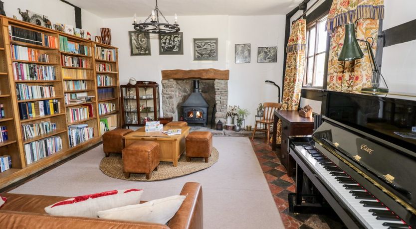 Photo of Mainstone House