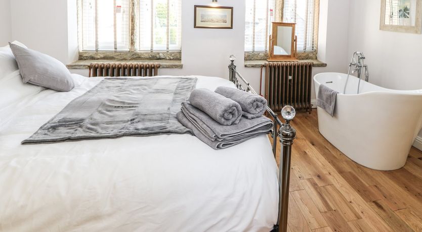 Photo of Ha'penny Cottage