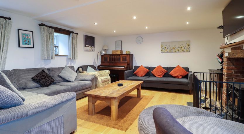 Photo of Bwthyn Y Bugail (Shepherd's Cottage