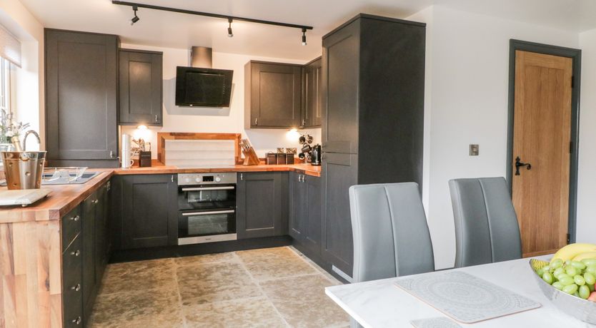 Photo of 6 Lock View