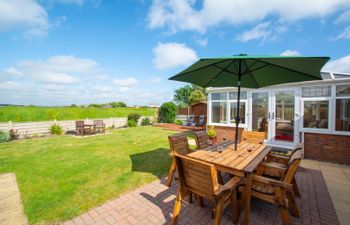 Field Horizon Holiday Cottage