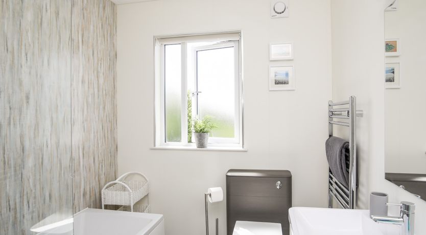 Photo of Ty Copr Perlog