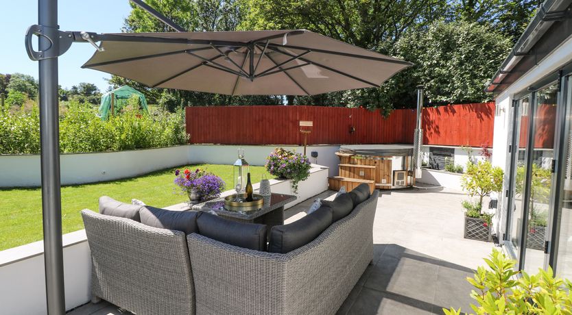 Photo of Summerhouse