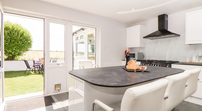 Photo of Summerhayes