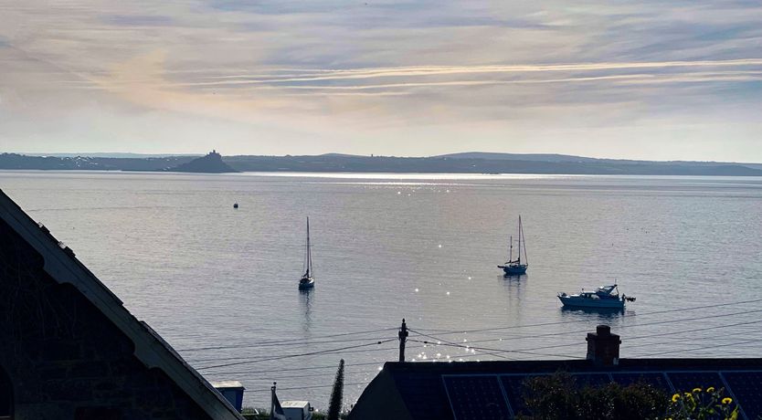 Photo of Lookout Cottage