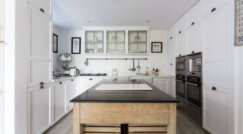 Photo of The High View