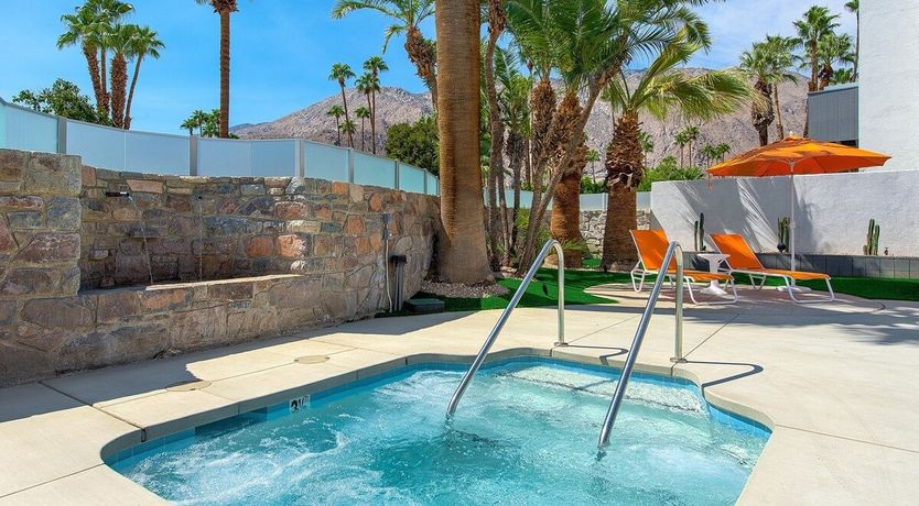 Photo of Saunter Through Life